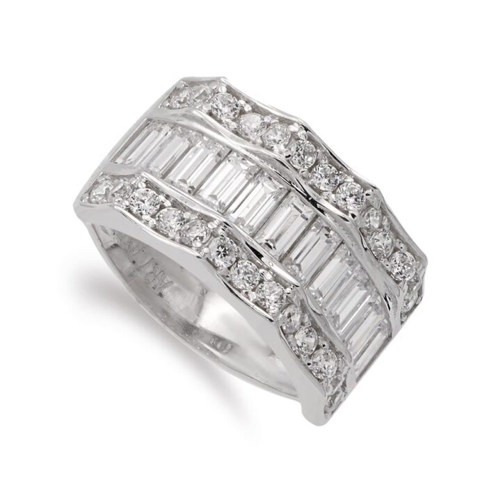 18K SORTIJA ORO BLANCO PIEDRAS Y CIRCONITAS. ANCHO 11 MM