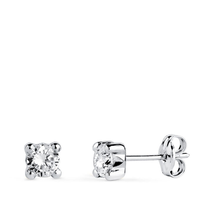 18K PENDIENTES ORO BLANCO CIRCONITA 4MM CON 4 GARRAS. ANCHO: 4,5 MM. CIERRE PRESION