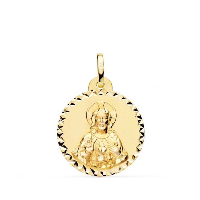 Medalla redonda de oro amarillo de 18k del Sagrado Corazón de Jesús de 20 mm con relieve central matizado y orla exterior con bisel en talla cruzada brillante sobre fondo blanco