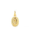 Medalla ovalada pequeña de la Virgen de Guadalupe en oro amarillo de 18 quilates con borde tallado facetado de 12x9 milímetros