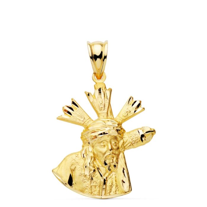 Colgante de oro amarillo de 18 quilates con la silueta recortada y calada del Cristo del Gran Poder, tamaño 24x20 mm.