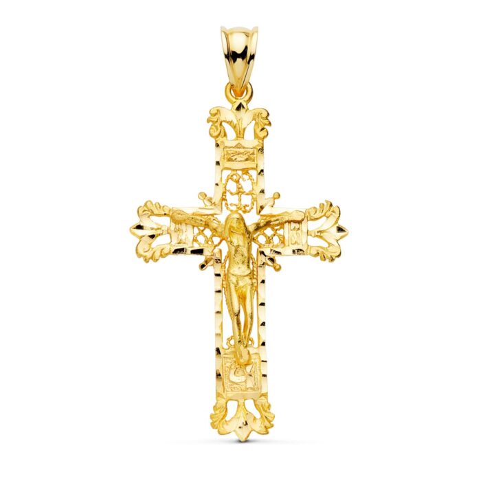Cruz con la figura de Cristo crucificado en oro amarillo de 18 quilates, con fondo de filigrana calada y bordes exteriores tallados brillantes, medidas 42 x 27 mm.