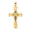 Cruz de oro amarillo de 18 quilates con diseño interior calado estilo vidriera de catedral y bordes exteriores tallados diamantados, medidas 44 x 28 mm.