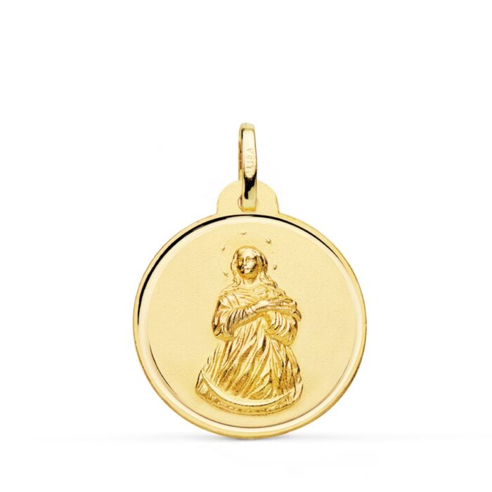 Medalla redonda de la Virgen Inmaculada Concepción en oro amarillo de 18 quilates, 22 mm de diámetro con borde biselado liso y acabado central matizado.