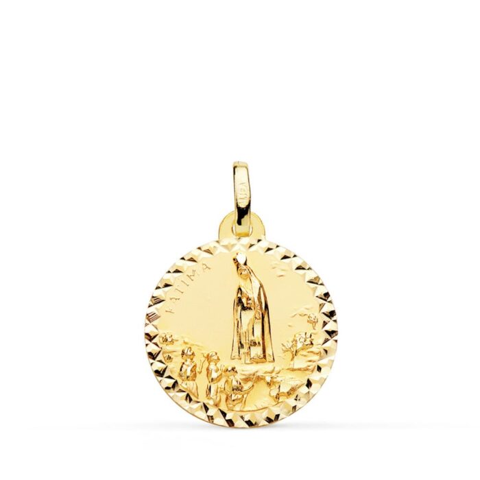 Medalla de la Virgen de Fátima de 18 mm en oro amarillo de 18 quilates, con borde exterior de talla cruzada brillante y relieve detallado.