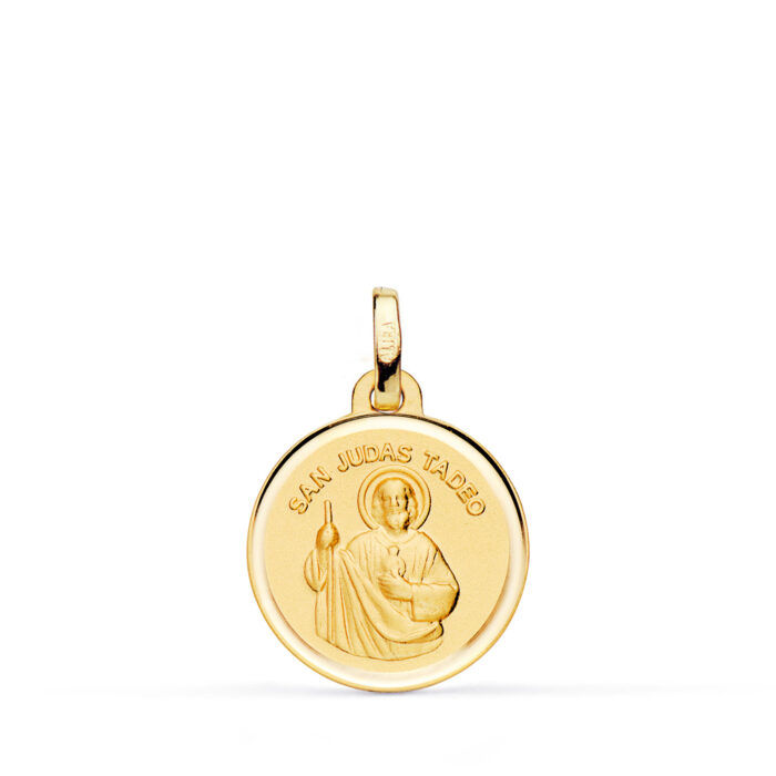 Medalla pequeña de San Judas Tadeo en oro amarillo de 18 quilates, 16 mm de diámetro, con bisel exterior liso y reverso plano para personalización.