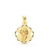 Medalla de la Virgen Niña de perfil en oro amarillo de 18 quilates, 19x16 mm, con borde exterior estilo pandereta calada y acabado brillante sobre fondo blanco.