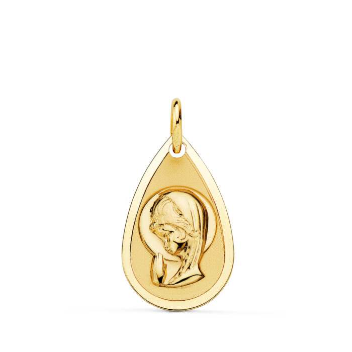 Medalla con forma de gota de la Virgen Niña de perfil en oro amarillo de 18 quilates, 19x11 mm, con borde exterior labrado tallado brillante sobre fondo blanco.
