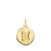 Medalla circular de la Virgen Niña de perfil en oro amarillo de 18 quilates, 16 mm de diámetro, con borde labrado en talla cruzada de gran brillo sobre fondo blanco.