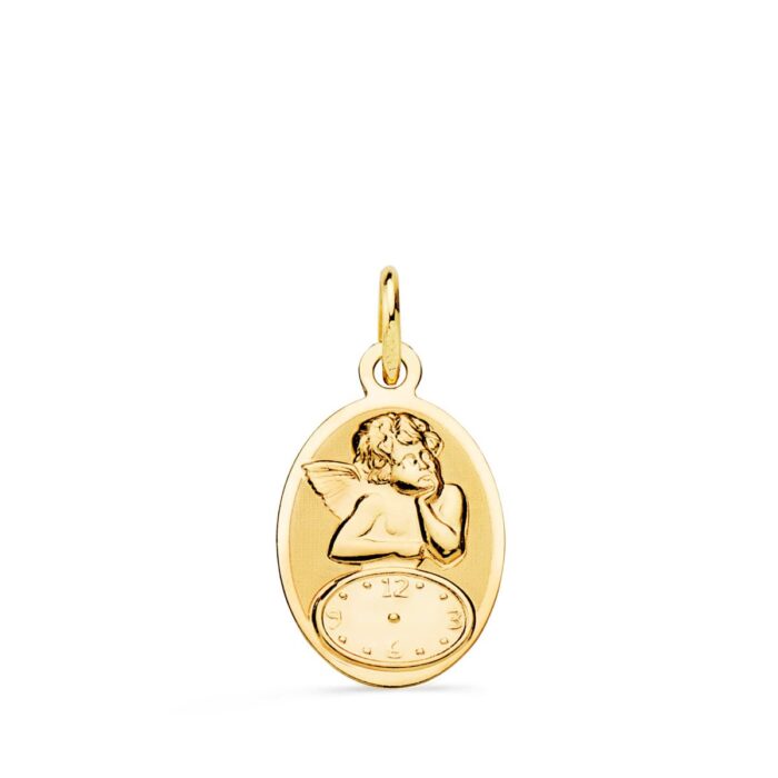 Medalla ovalada de oro amarillo 18K con figura de Angelito Burlón, detalles en brillo y mate, y dibujo de reloj para hora de nacimiento.