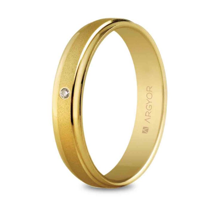 Alianza 4mm con diamante 0.02ct