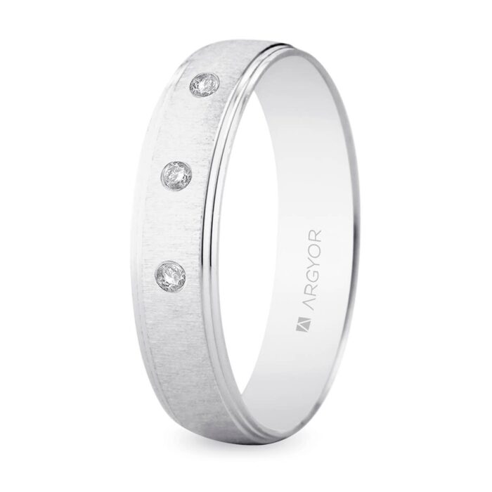 Alianza oro blanco c/diamantes