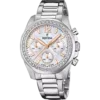 Reloj cronógrafo de mujer Festina Rainbow referencia F20606/1 con esfera de madreperla, bisel de circonitas brillantes y correa de acero sobre fondo blanco.